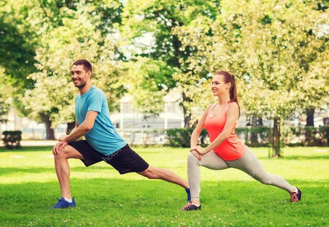 depositphotos_60168189-stock-photo-smiling-couple-stretching-outdoors.jpg