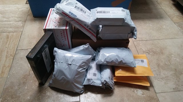 31 Aug Parcels.jpg