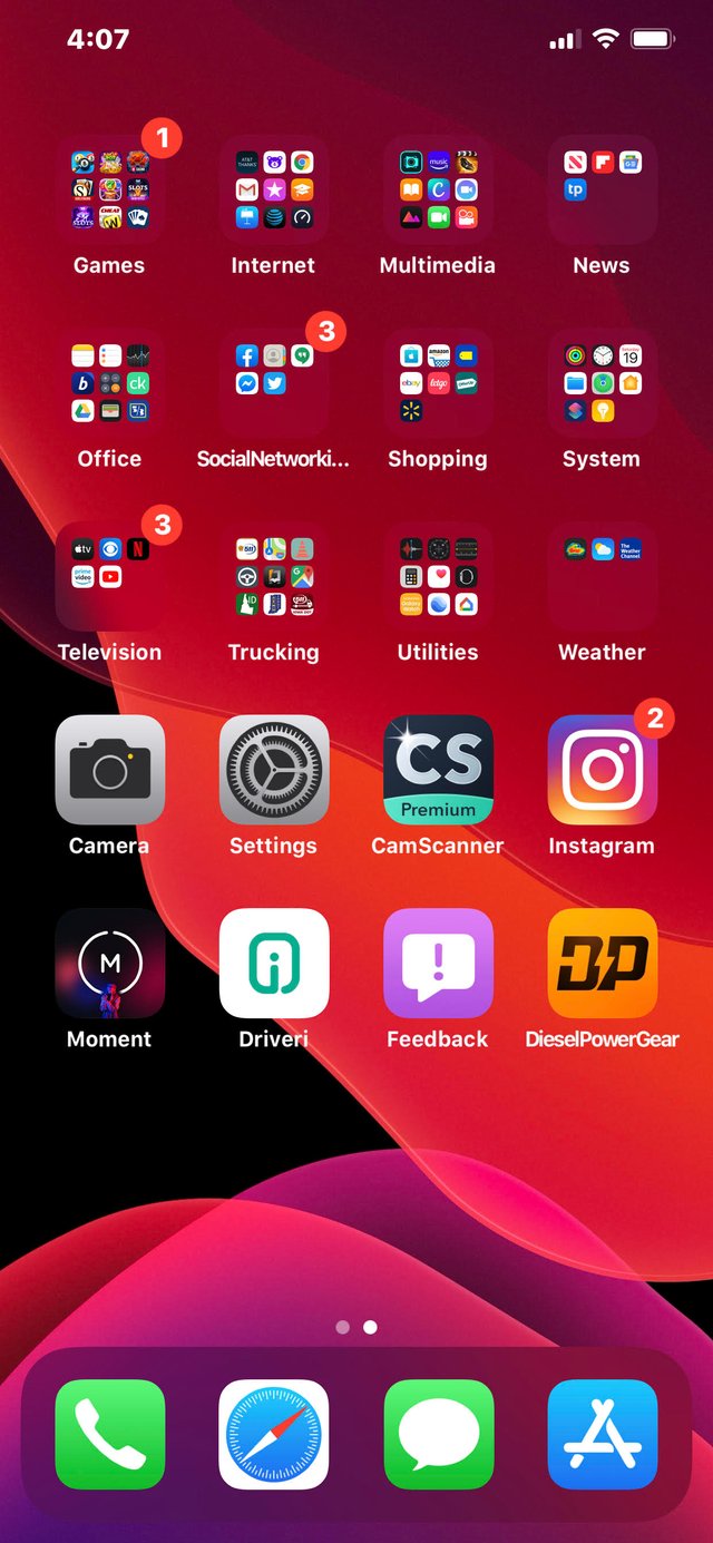 iphonw11promaxhomescreen.jpg