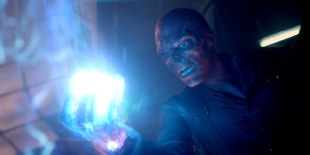 Red-Skull-Cosmic-Cube-Hugo-Weaving-Captain-America-The-First-Avenger-e1474587353541.jpg