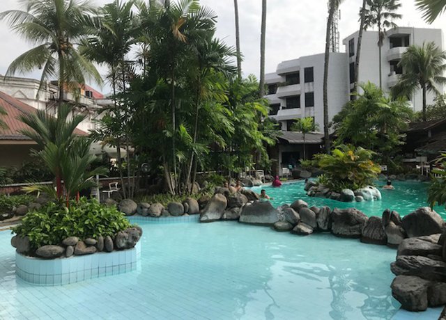 Kolam Renang Dantob_05.jpg
