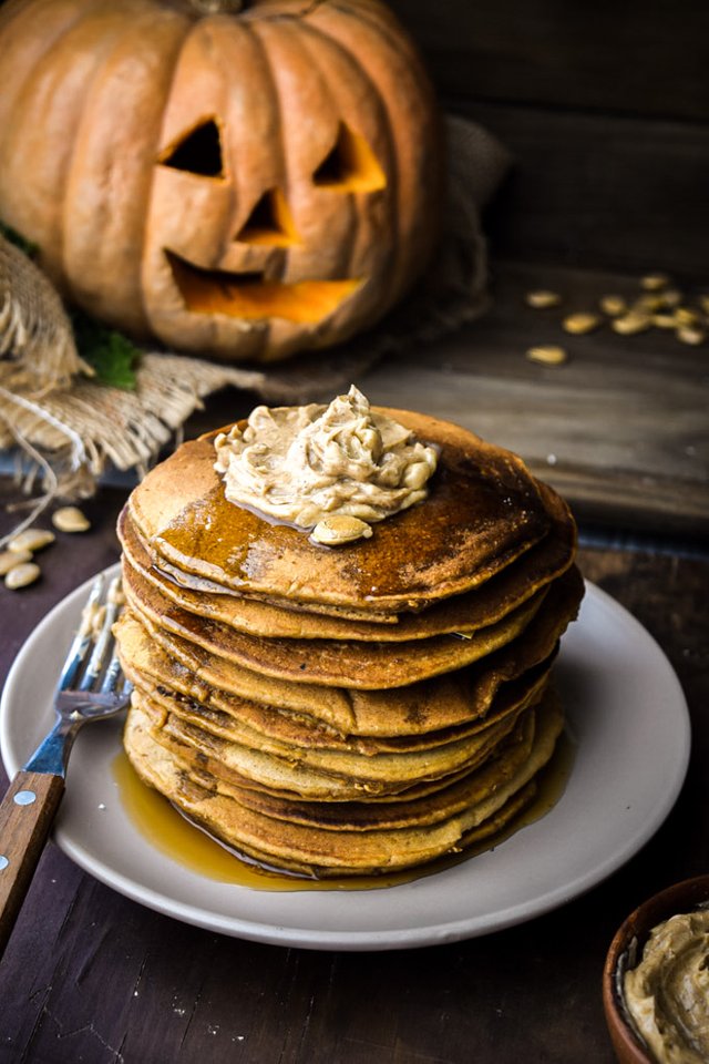 Oaty Pumpkin Pancakes + Maple Nut Butter Spread-11.jpg