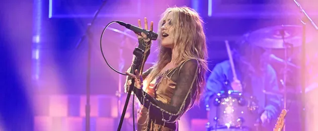 paris-jackson-lighthouse-tonight-show-performance-video.webp