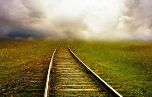 railroad-tracks_ed.jpg