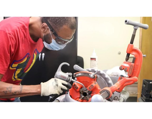 plumbing-trade-schools-1536x862.jpg
