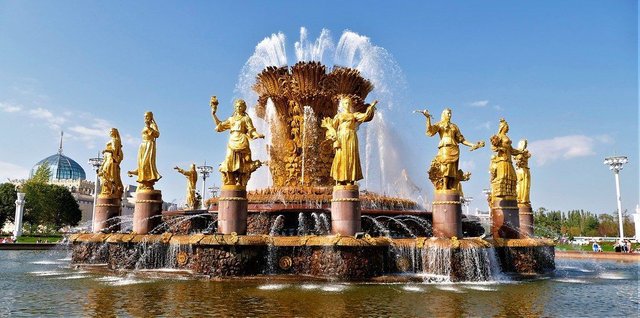 Fuentes-en-Moscu.jpg