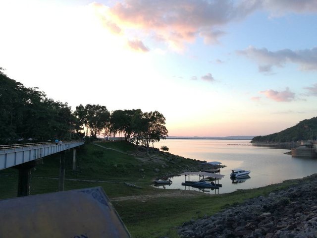 Ubol Ratana Dam1.jpg