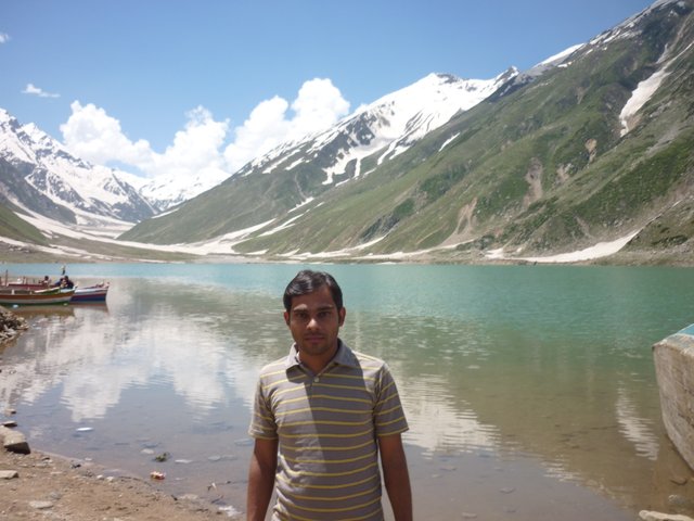 lake Saif ul Malook.JPG