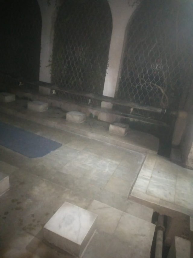 67bf0524-680e-4b0d-841e-03c58de1ea13.jpg
