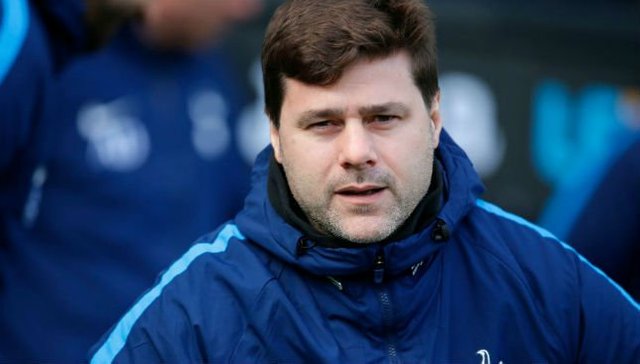 Mauricio-Pochettino-arrives-for-the-English-FA-Cup-quarter-final.jpg