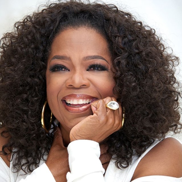 oprah-photo-by-vera-anderson_wireimage (1).jpg