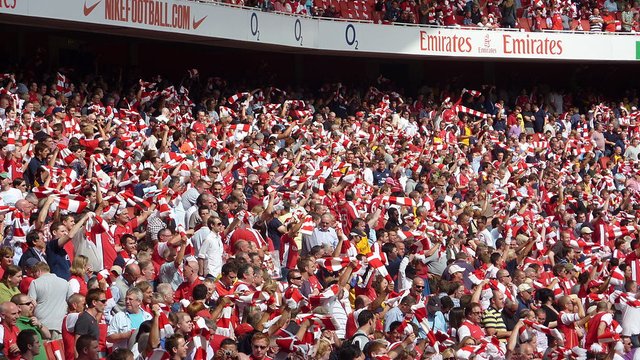 1024px-Arsenal-Supporters.jpg