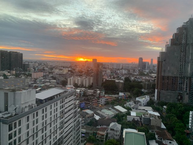 sunrise4.jpg