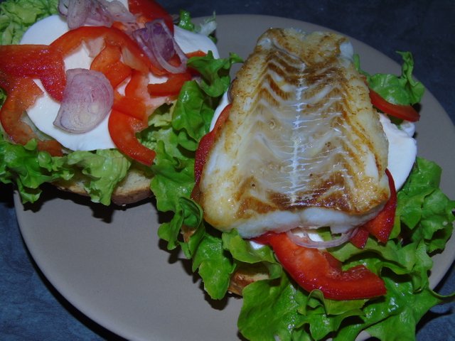 fishburger (3).JPG