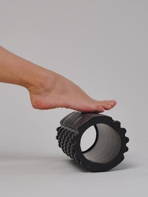 free-photo-of-feet-on-a-roller.jpeg