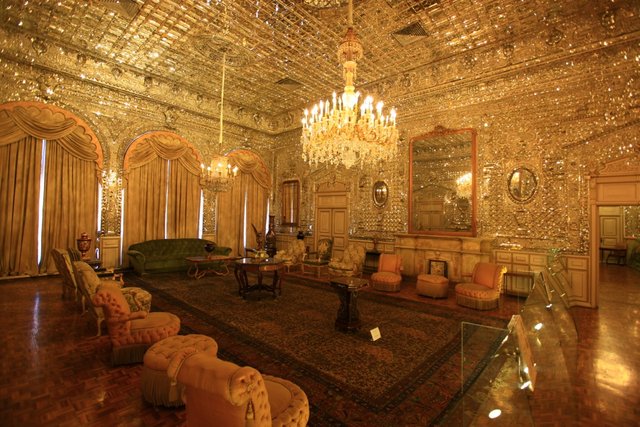 golden room 2.jpg