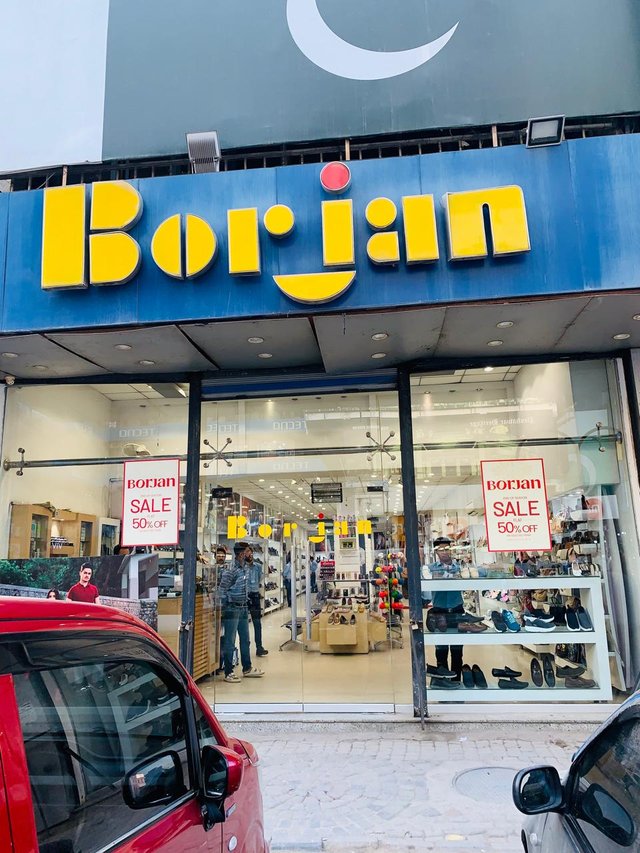 outside pic ofshop.jpg