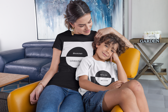 mockup-of-mother-and-son-wearing-t-shirts-at-home-28064.png