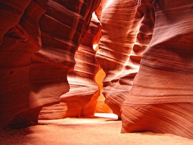 upper-antelope-canyon.jpg