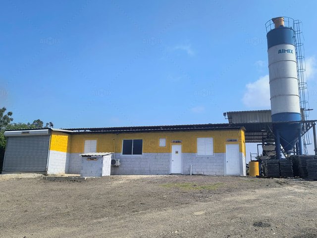 Ready Mix Type Concrete Batching Plant.jpg