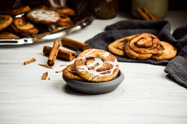Swirly Brown Sugar Cinnamon Roll Cookies-3.jpg
