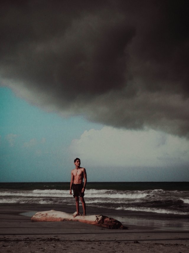 En un rincon de la tormenta.jpg