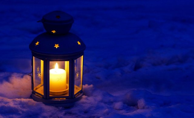 winter-bright-night-snow-lantern-candle-glow-cozy-light-silent.jpg