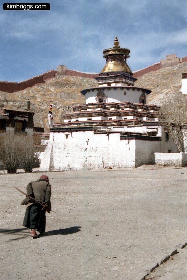 02-gyantse-tibet.jpg