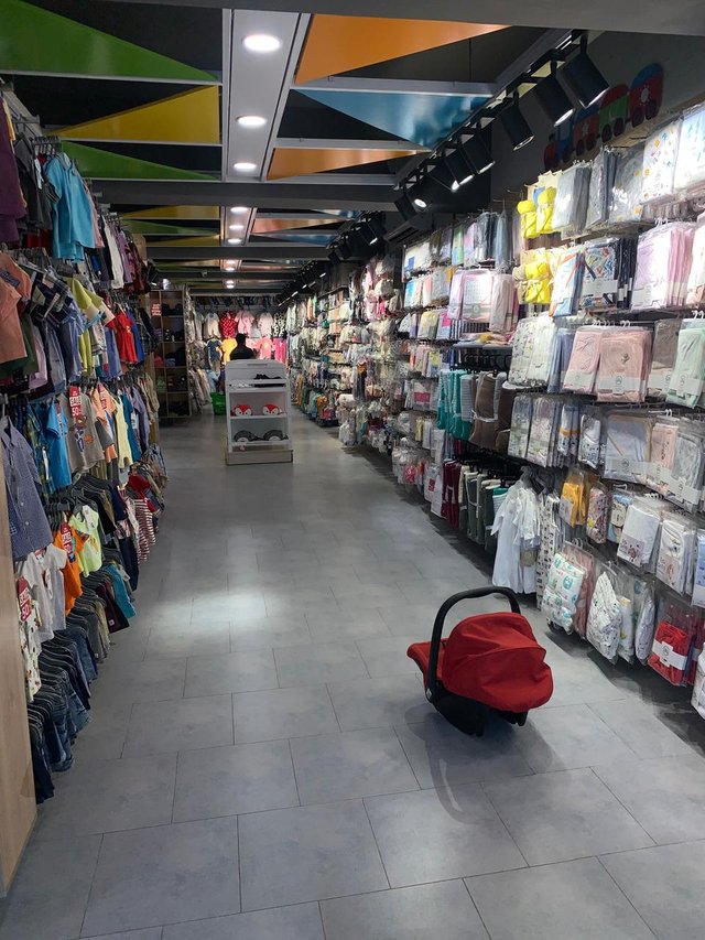 shops path neat and clean.jpg