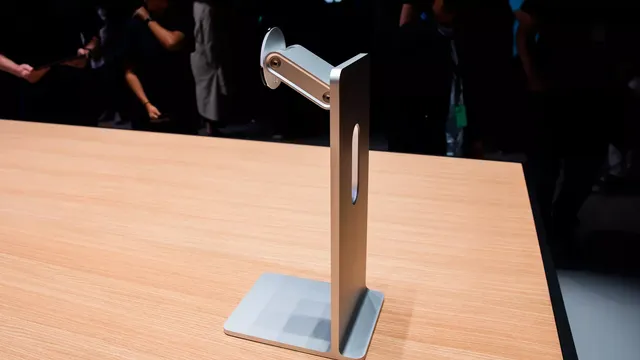 apple-wwdc-2019-mac-pro-stand3668.jpg