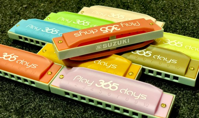 Suzuki play clearance 365 days harmonica