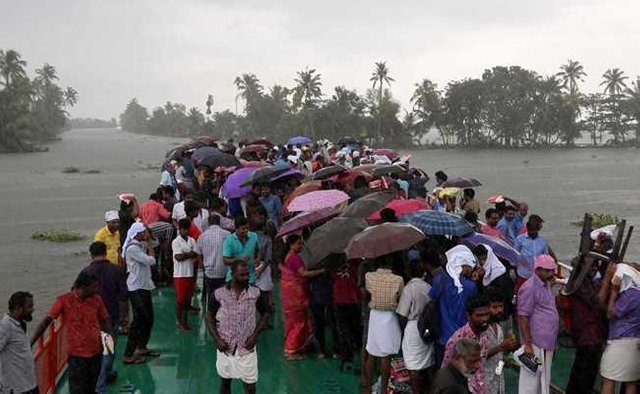 hm3s7638_kerala-floods_625x300_03_September_18.jpg