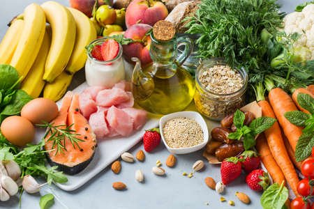 131748594-concepto-de-nutrición-equilibrada-para-la-dieta-mediterránea-flexitariana-de-alimentación-limpia-das.jpg