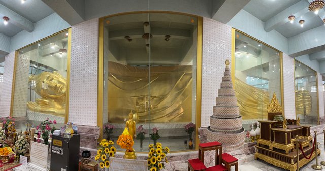 Wat Pa Phu Thap Boek3.jpg