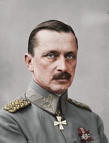 Mannerheim_1919_(cropped).jpg