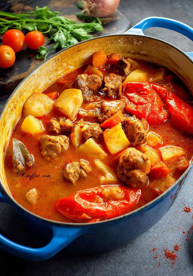 hungarian-goulash-recipe-01-1.jpg