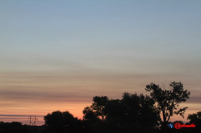 sunrise dawn morning skyscape SR0038.JPG