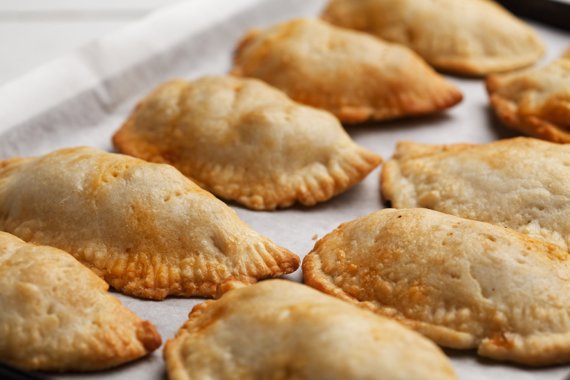 Baked-Empanadas-with-Beef-Filling.jpg