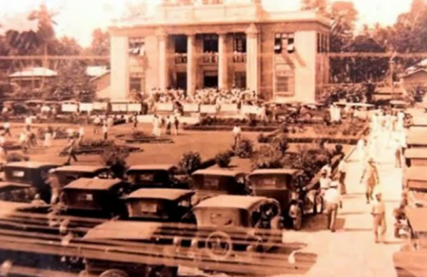 old_city_hall_pre_war_city_hall.png