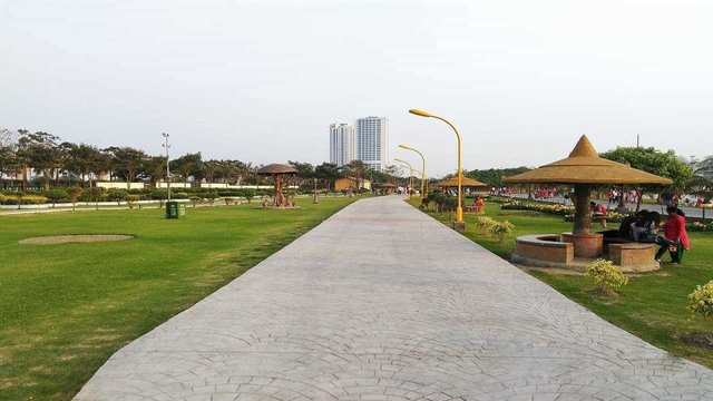 eco-park-kolkata-compressed.jpg