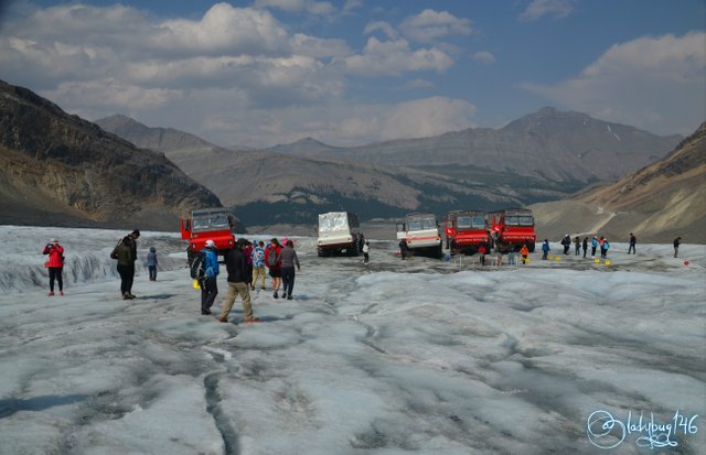 columbia ice explorer2.jpg