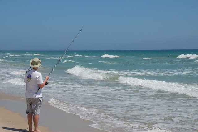 surf-fisherman-1674197_960_720.jpg