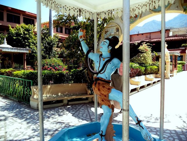 DSC03055.JPG