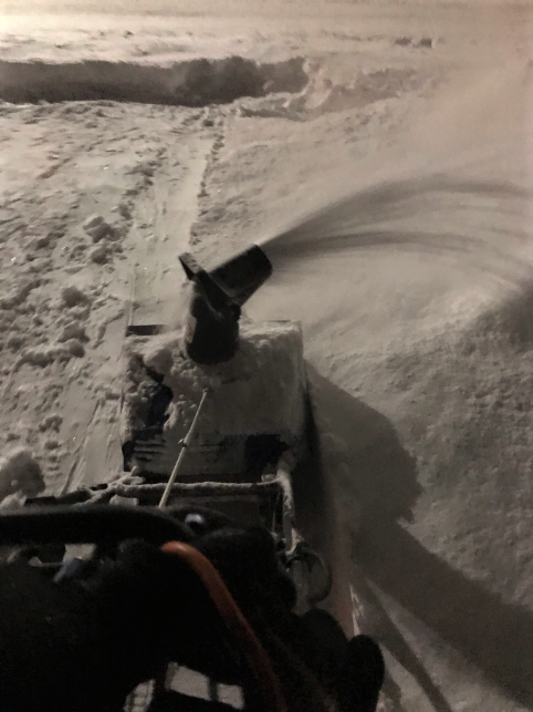 Conservative Lawn mower snow.png