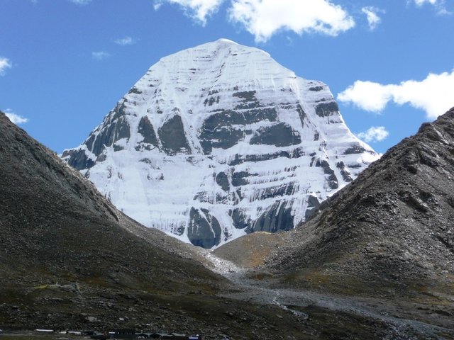 Mount-Kailash-Tibet-China.jpg