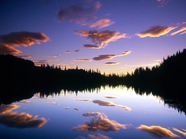 reflection lake washington.jpg