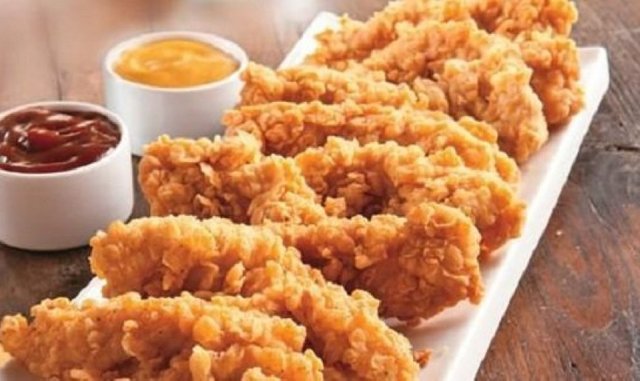 KFC Crispy Stripe   TeMananc.ro.jpg