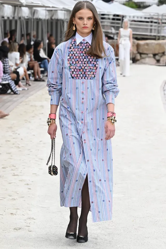 Chanel-Cruise-2023-Collection.webp