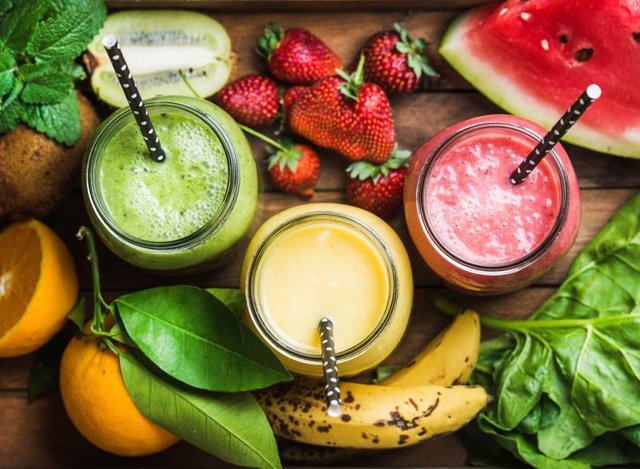 fruit-veggie-weight-loss-smoothies.jpg