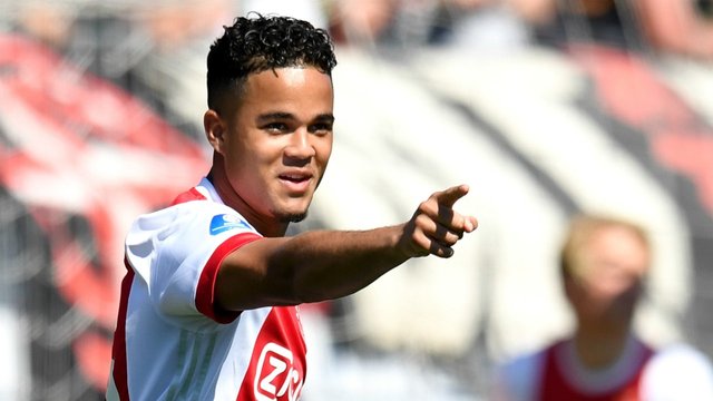 justin kluivert1.jpg